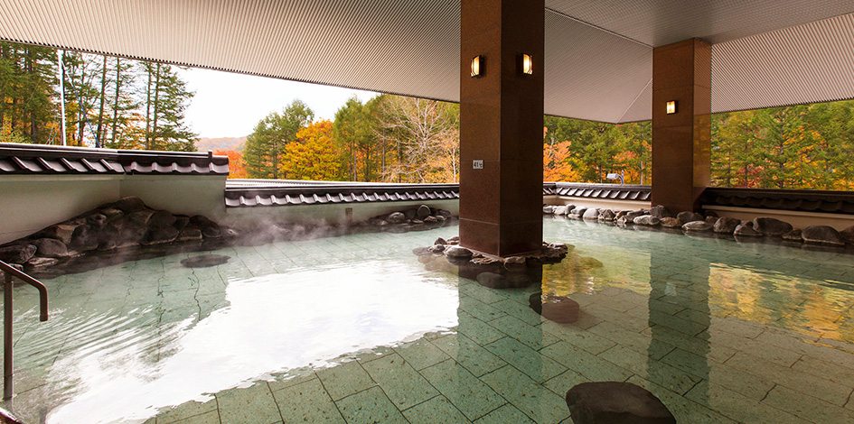 Open-air bath